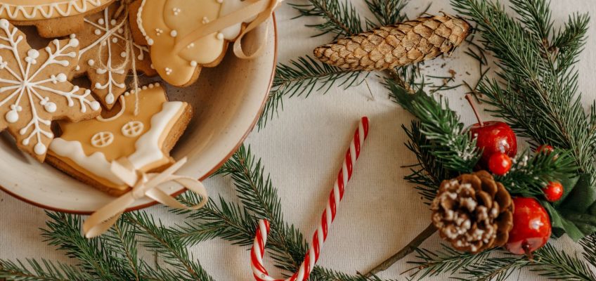 7 Affordable Ways To Bring Festive Cheer To Your Home