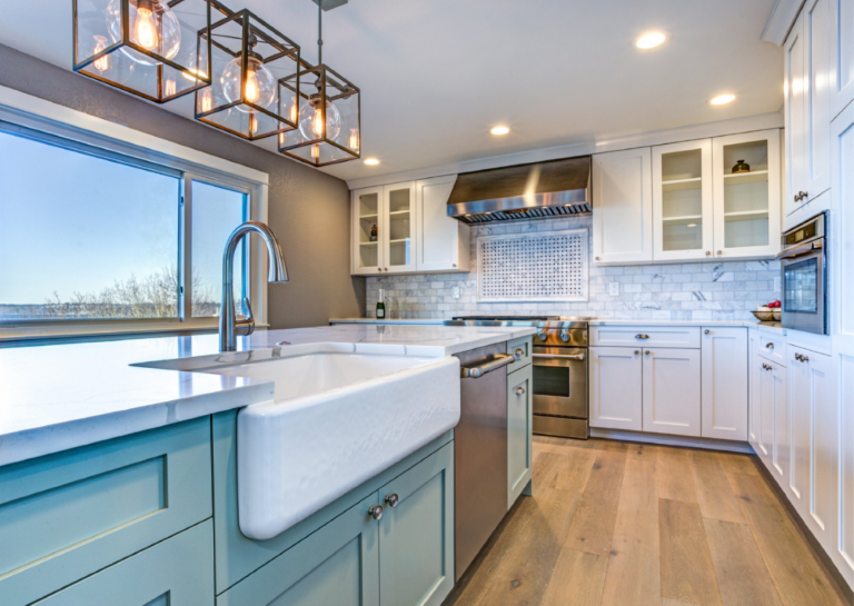 7 Ideas For Creating A Modern Farmhouse Kitchen